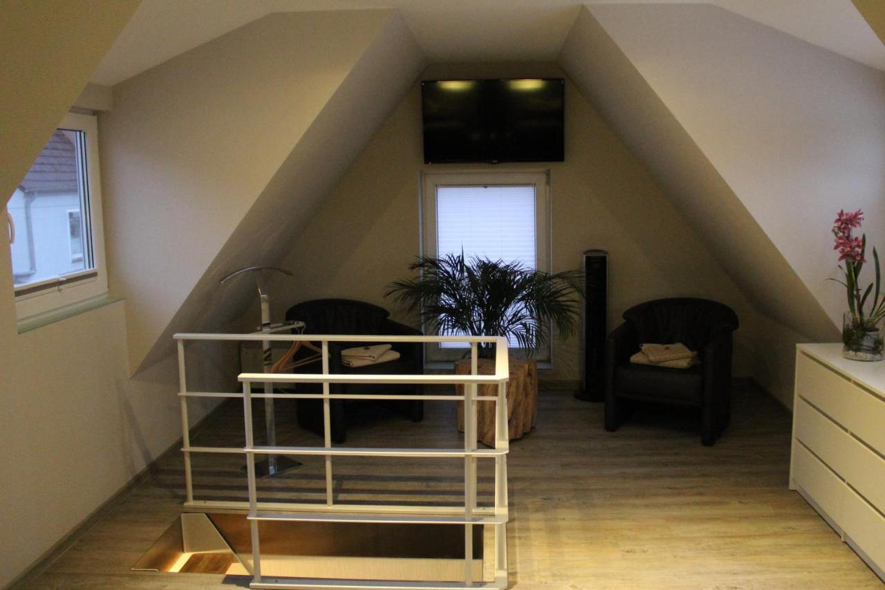 Kleines Zuhause Leilighet Magdeburg Eksteriør bilde
